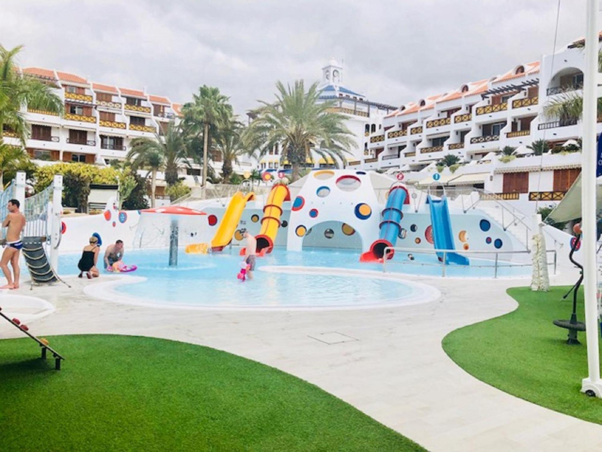 플라야데라스아메리카스 Wonderland With The Best Swimming Pool In Park S III 아파트 외부 사진