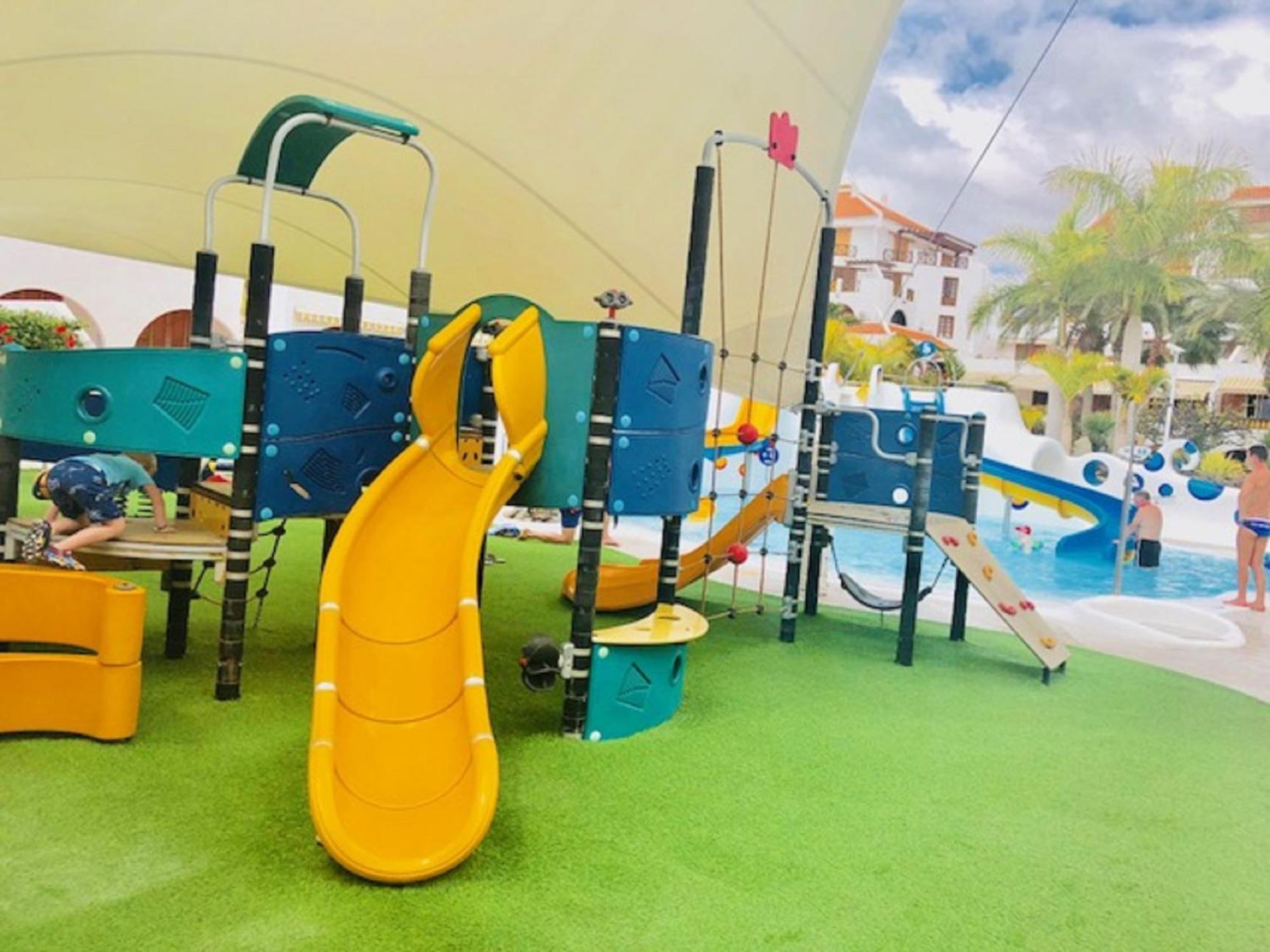 플라야데라스아메리카스 Wonderland With The Best Swimming Pool In Park S III 아파트 외부 사진